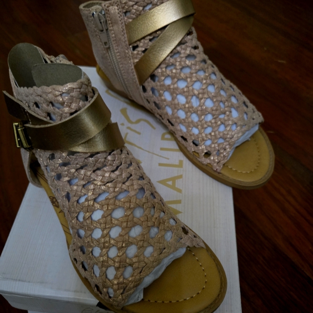 Malibu Blowfish Girls Gold Gladiator Sandals